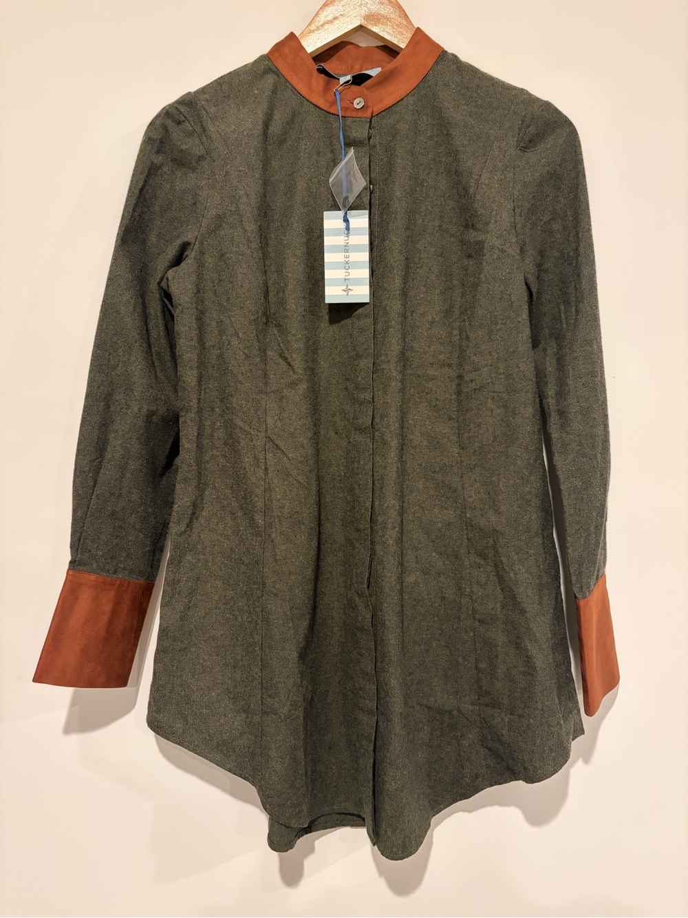 NWT Tuckernuck Size S Green Cotton Contrast Suede Trim Mock Neck Tunic Shirt
